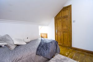 Photo 16- click for photo gallery